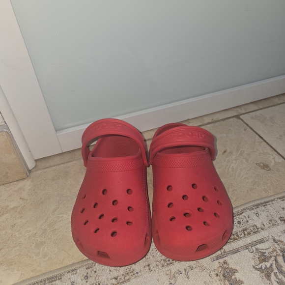 Kids Red Crocs - Picture 2 of 3